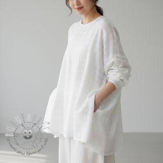 Madeira embroidery DOBBY Square white