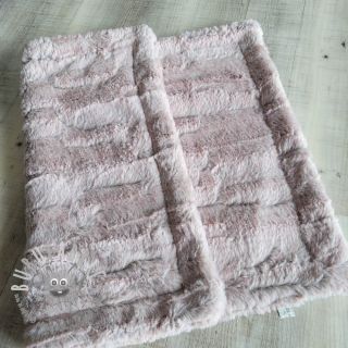 Pelliccia sintetica Lara rose