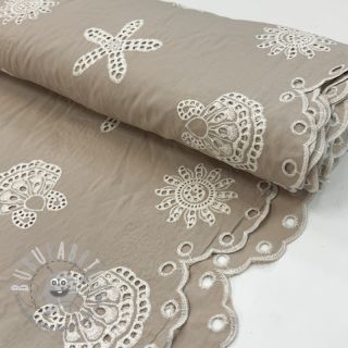 Tessuto di cotone EMBROIDERY Sea ornaments natural