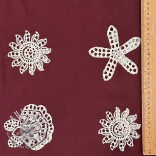 Tessuto di cotone EMBROIDERY Sea ornaments bordeaux