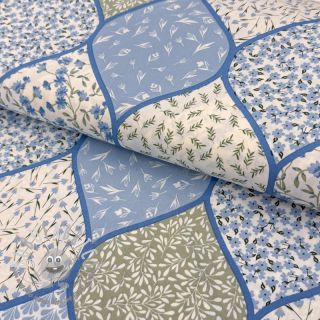 Tessuto di cotone Flowers patchwork baby blue