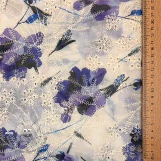 Tessuto in cotone con una miscela EMBROIDERY Rose blue