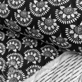 Tessuto di cotone VOILE STEPPED Bouquet flowers black digital print