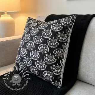 Tessuto di cotone VOILE STEPPED Bouquet flowers balck digital print