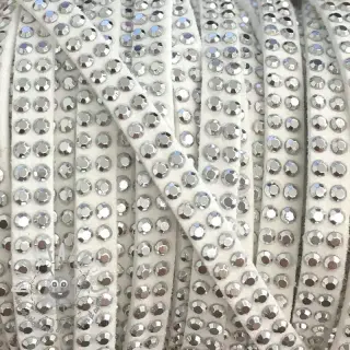Cordoncino in tessuto scamosciato con pietre white